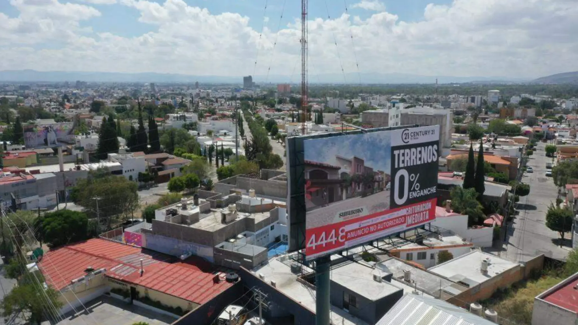 Espectaculares en SLP